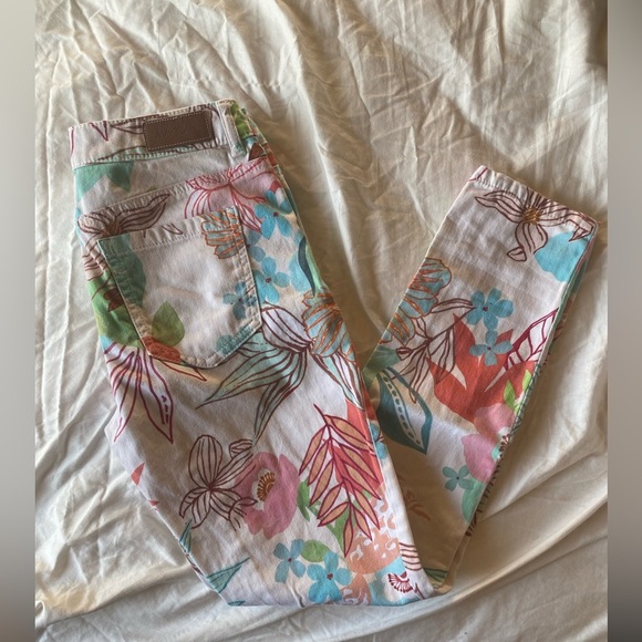 Marc Cain Floral Full Length Jeans Waist 14 Inches - Picture 5 of 6